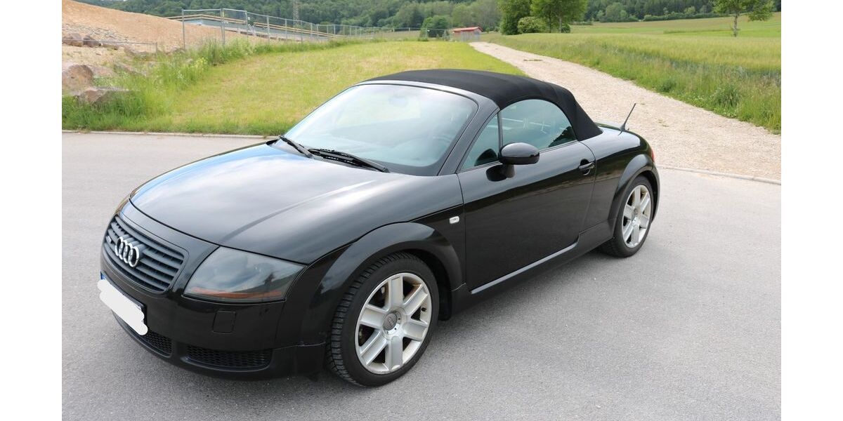 Audi TT 335.000 km 8.000 &euro; Rietheim-Weilheim 78604