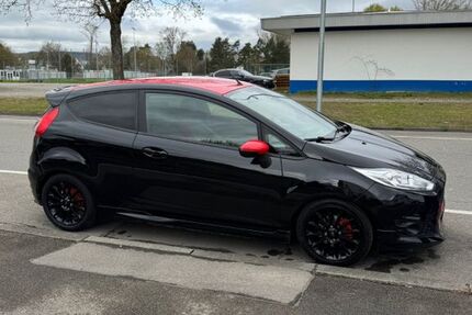 Ford Fiesta 96.250 km 8.800 &euro; Singen 78224