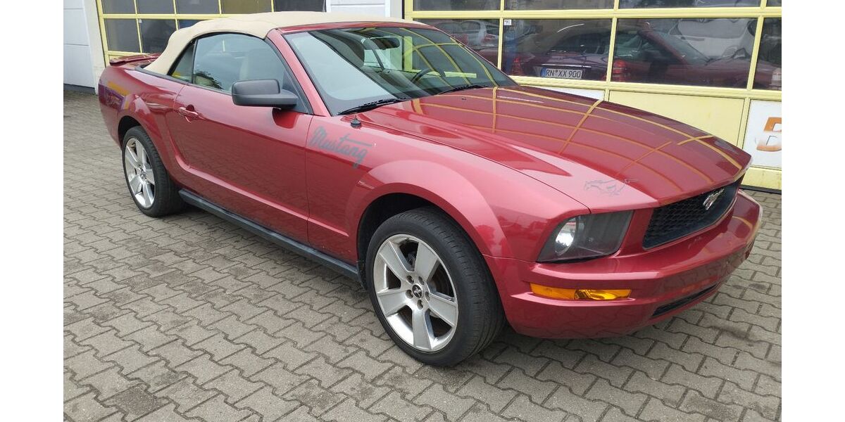Ford Mustang 117.900 km 12.900 &euro; Rathenow 14712