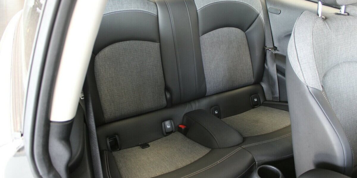 Mini Cooper SE Classic Trim 23.020 km 18.480 &euro; Euskirchen 53881