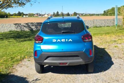 Dacia Spring 22.500 km 8.999 &euro; Dormagen 41539