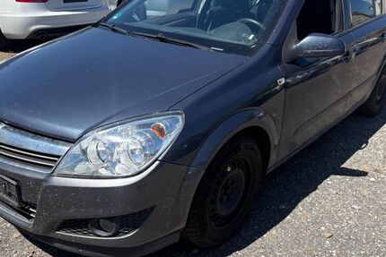 Opel Astra 149.069 km 1.790 &euro; Elsterwerda 04910