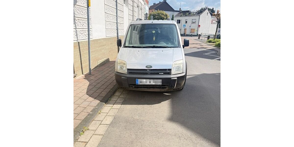 Ford Tourneo Connect 183.000 km 1.950 &euro; Sankt Augustin 53757