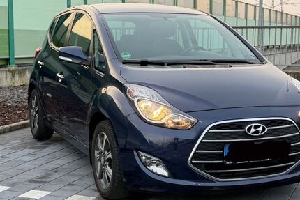 Hyundai ix20 28.100 km 13.950 &euro; Nauheim 64569