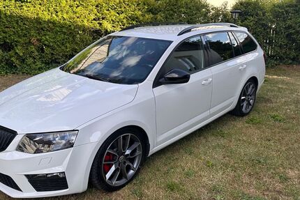 Skoda Octavia 189.000 km 11.100 &euro; Marktbergel 91613