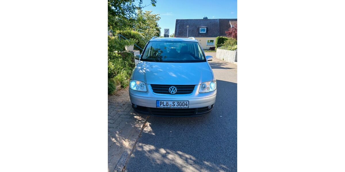 VW Touran 327.700 km 2.200 &euro; Plön 24306