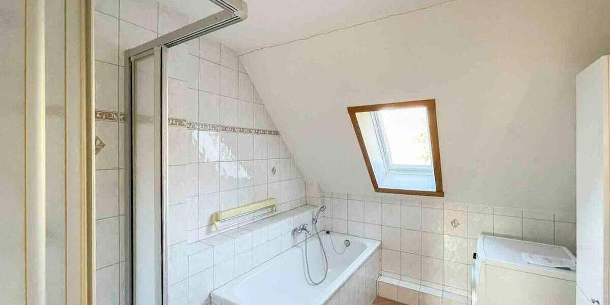 Doppelhaushälfte Ratzeburg - 4 Zimmer, 79 m&sup2;, 210.000&euro; | Angebot:25426503