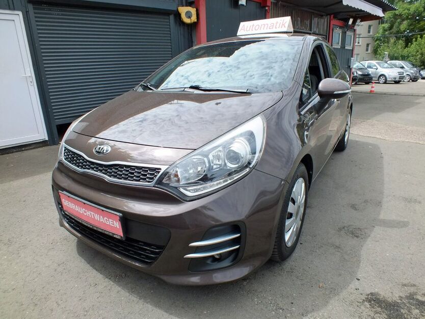Kia Rio 149.668 km 8.250 € Erfurt 99089
