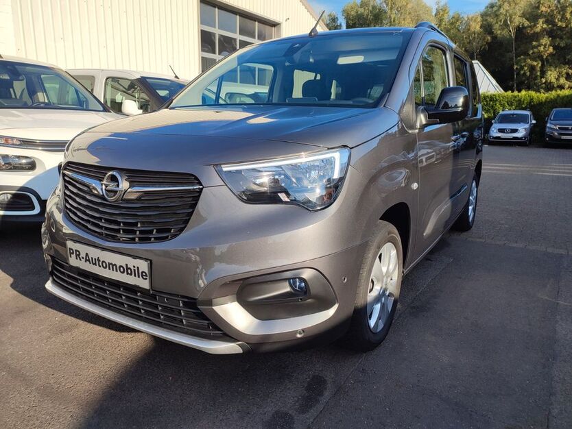 Opel Combo Life 31.000 km 25.999 € Gelsenkirchen 45892