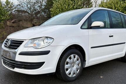 VW Touran 125.000 km 6.200 &euro; Kassel 34125