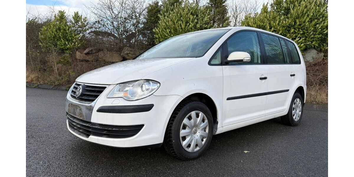 VW Touran 125.000 km 6.200 &euro; Kassel 34125
