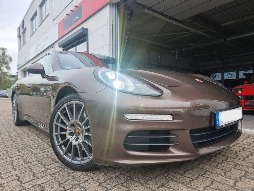 Porsche Panamera 115.850 km 39.950 € Wolfsburg 38446