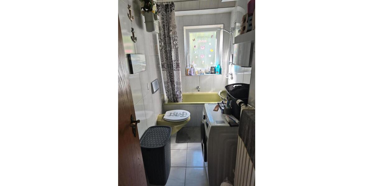 Etagenwohnung Essen Stadtbezirk IV - 3 Zimmer, 70 m&sup2;, 950&euro; | Angebot:26384346