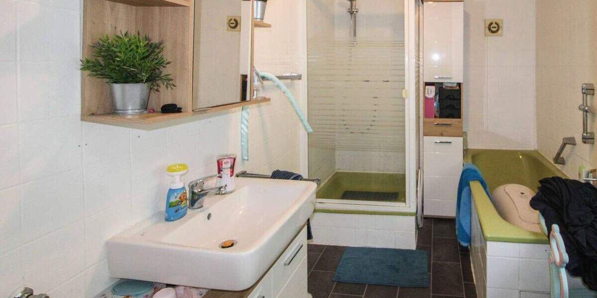 Einfamilienhaus Düsseldorf Holthausen - 4 Zimmer, 88 m&sup2;, 629.000&euro; | Angebot:25535816