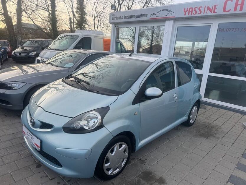 Aygo (X)