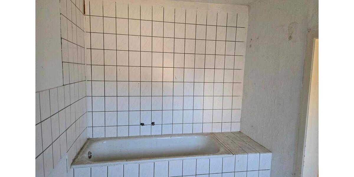 Mehrfamilienhaus, Wohnhaus Löbau - 10 Zimmer, 300 m&sup2;, 41.000&euro; | Angebot:26837285