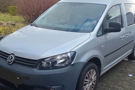 VW Caddy 67.000 km 9.000 &euro; Bunsoh 25767