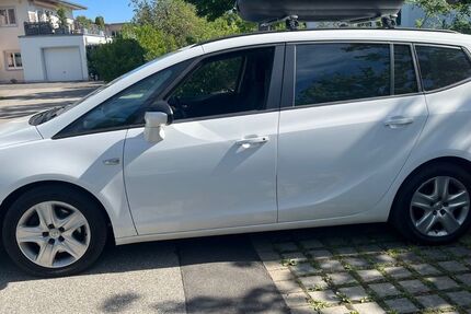 Opel Zafira 131.000 km 9.900 &euro; Putzbrunn 85640