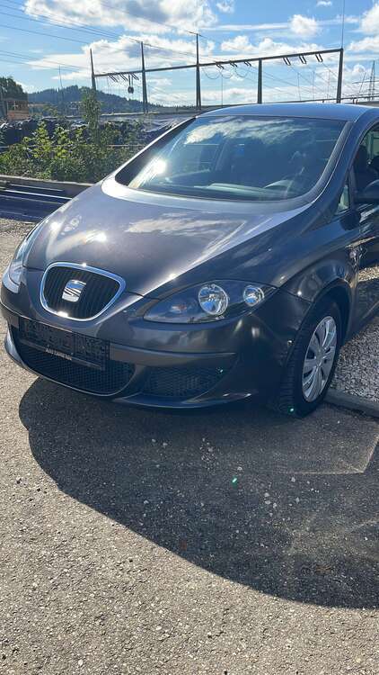 Seat Altea 85.000 km 3.900 € Villingen Schwenningen 78050