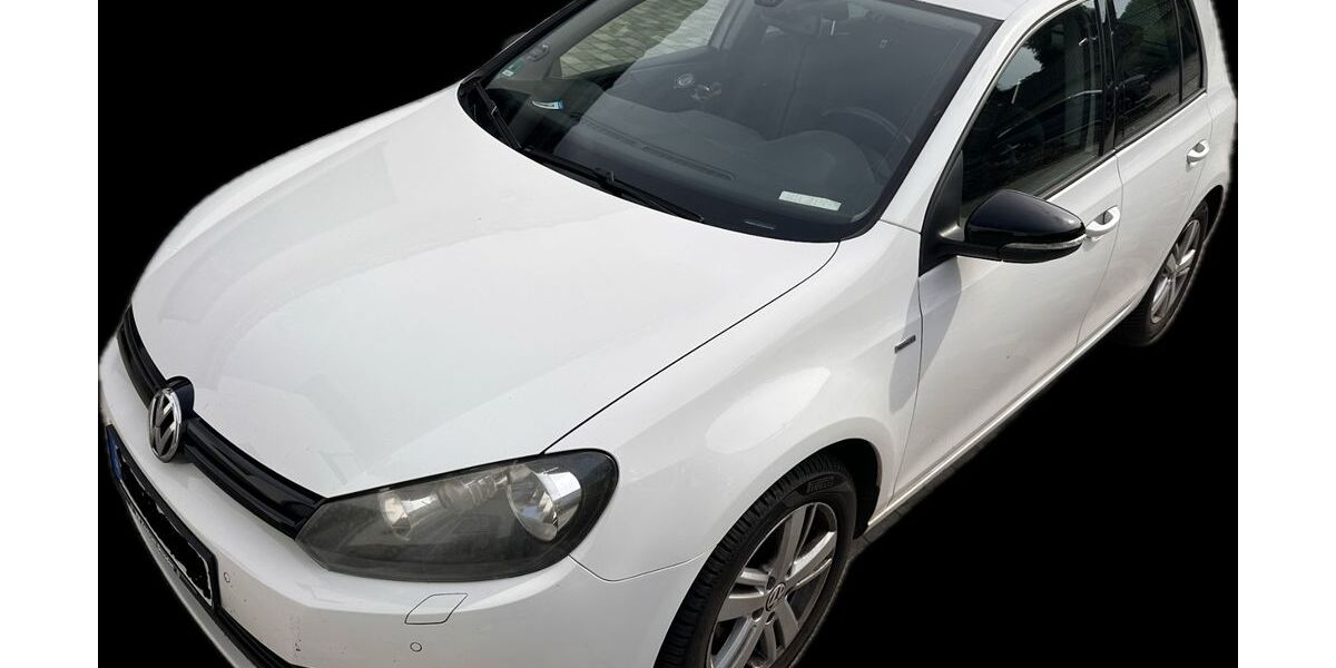 VW Golf 161.000 km 5.500 &euro; Döbeln 04720