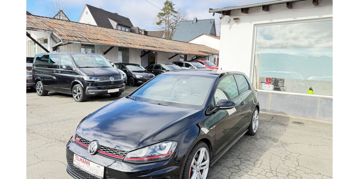 VW Golf 108.000 km 15.890 &euro; Neunkirchen 57290