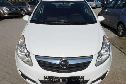 Opel Corsa 221.000 km 2.499 &euro; Bautzen 02625