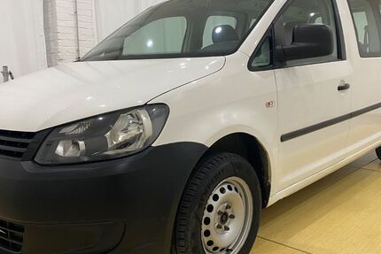 VW Caddy 138.600 km 10.950 &euro; Halberstadt 38820