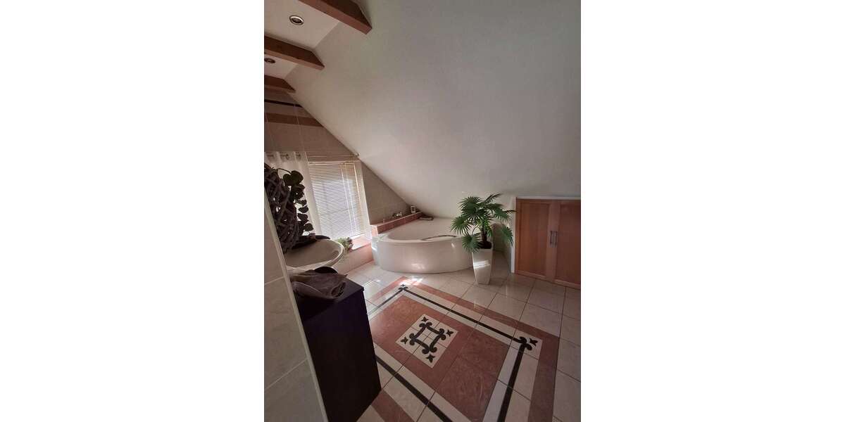 Etagenwohnung Lünen - 3 Zimmer, 80 m&sup2;, 240.000&euro; | Angebot:24726189