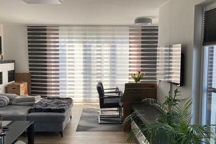 Helle 2 Zimmer Wohnung mit Dachterrasse in zentraler Lage
