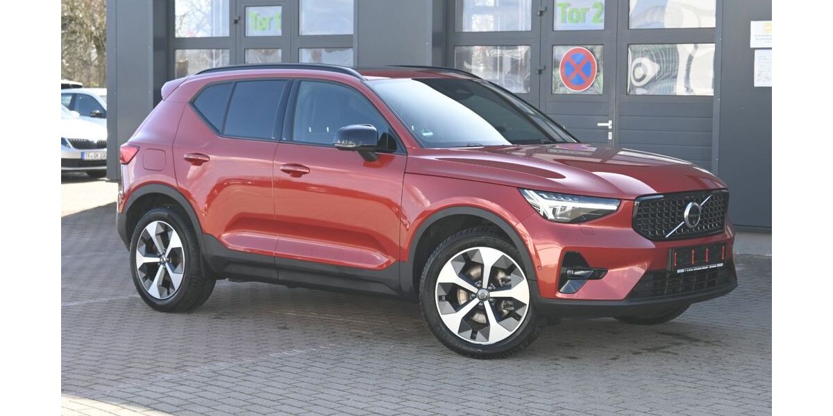 Volvo XC40 12.500 km 39.900 &euro; Jüterbog 14913