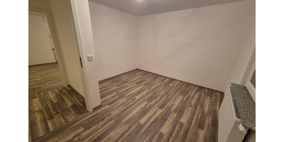 Etagenwohnung Netphen - 5 Zimmer, 102 m&sup2;, 795&euro; | Angebot:26020348