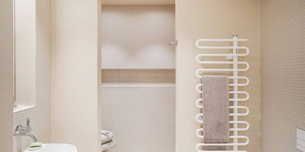 Etagenwohnung Berlin Mitte - 2 Zimmer, 59 m&sup2;, 2.690&euro; | Angebot:26857285