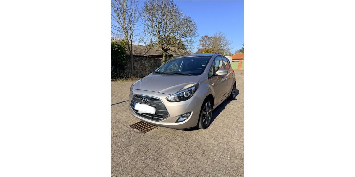 Hyundai ix20 76.819 km 12.499 &euro; Meine 38527