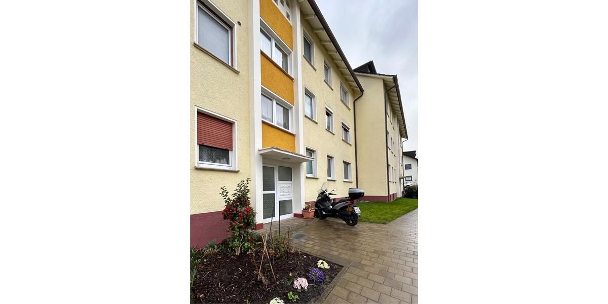 Hochparterre Lage - 4 Zimmer, 73 m&sup2;, 580&euro; | Angebot:26278506