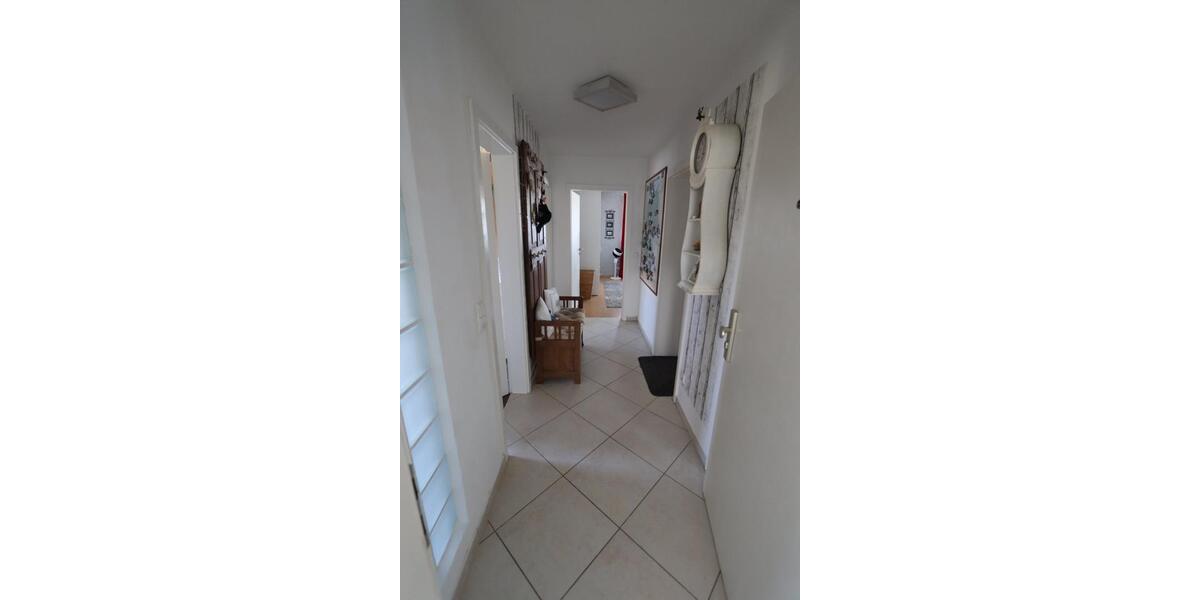 Eigentumswohnung 4+2 Zimmer mit Gartenanteil 6 zimmer