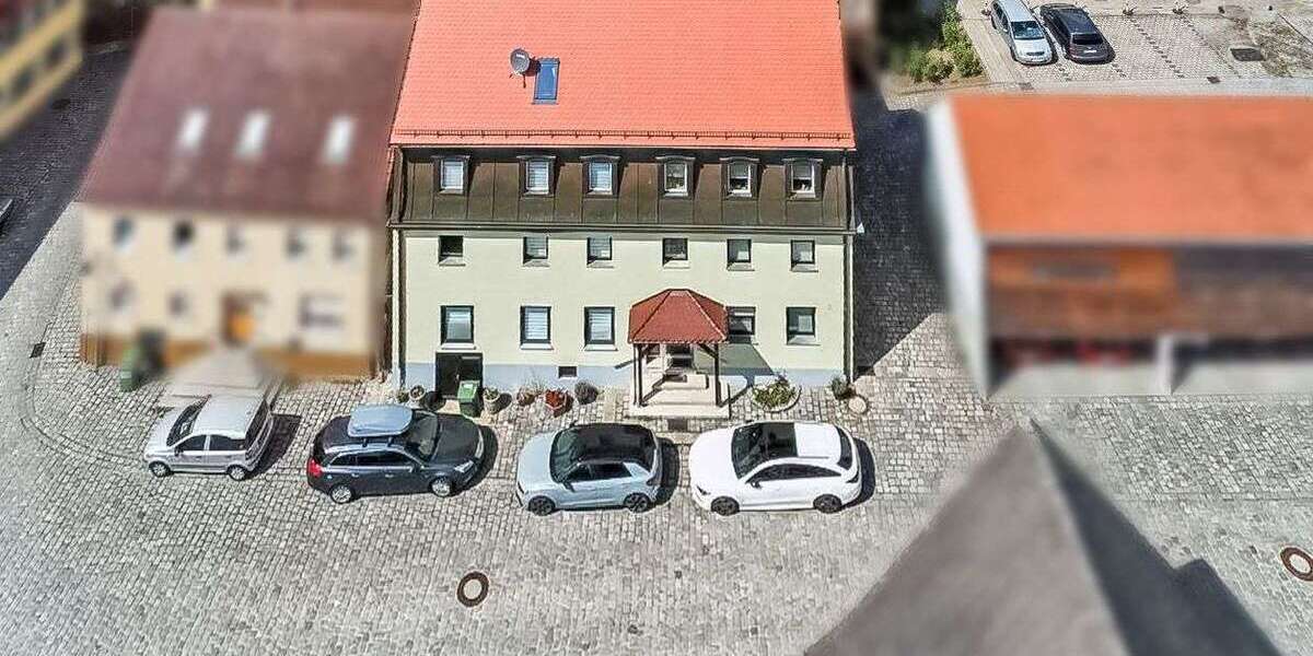 Haus zum Kaufen in Windsbach 399.000 € 360 m² 11 zimmer