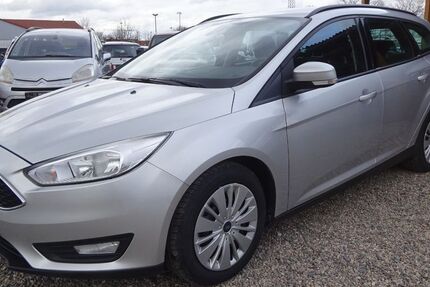 Ford Focus 200.400 km 3.200 &euro; Dresden 01219