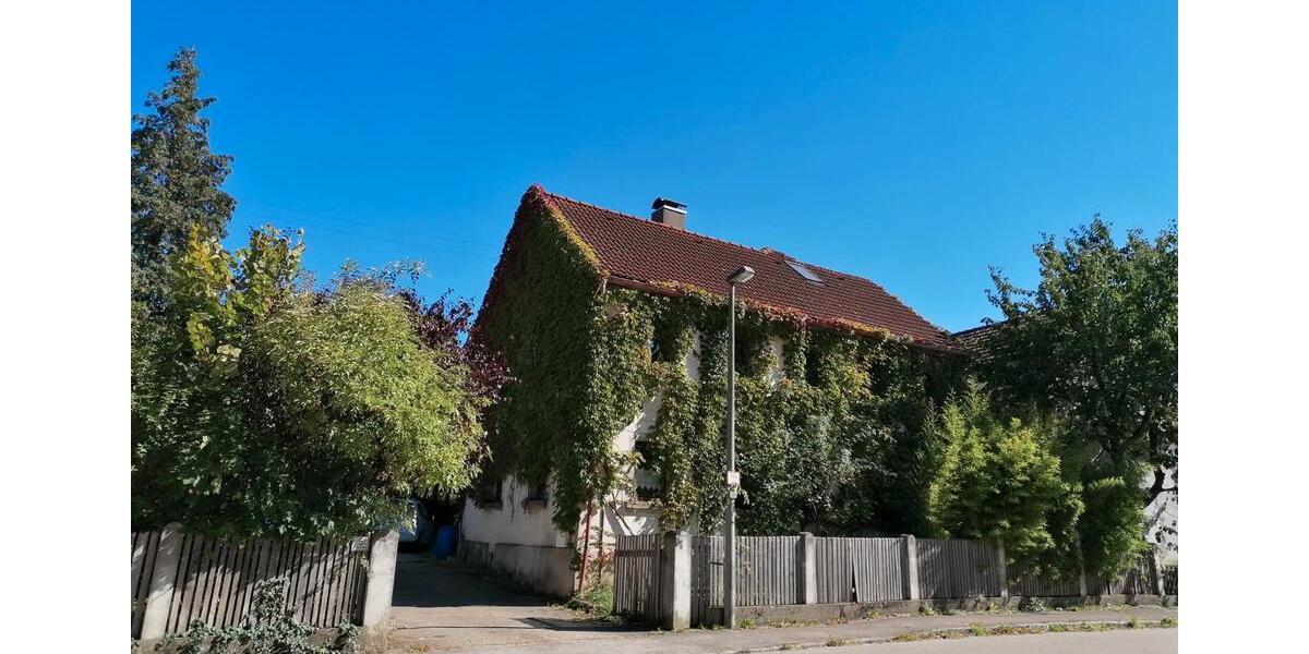 Einfamilienhaus Westheim - 8 Zimmer, 228 m&sup2;, 349.000&euro; | Angebot:27014668