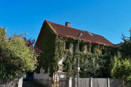 Haus Westheim - 8 Zimmer, 228 m&sup2;, 349.000&euro; | Angebot:27014668