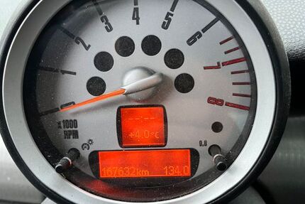 Mini Cooper S 163.000 km 3.000 &euro; Schwedt OT Landin 16303