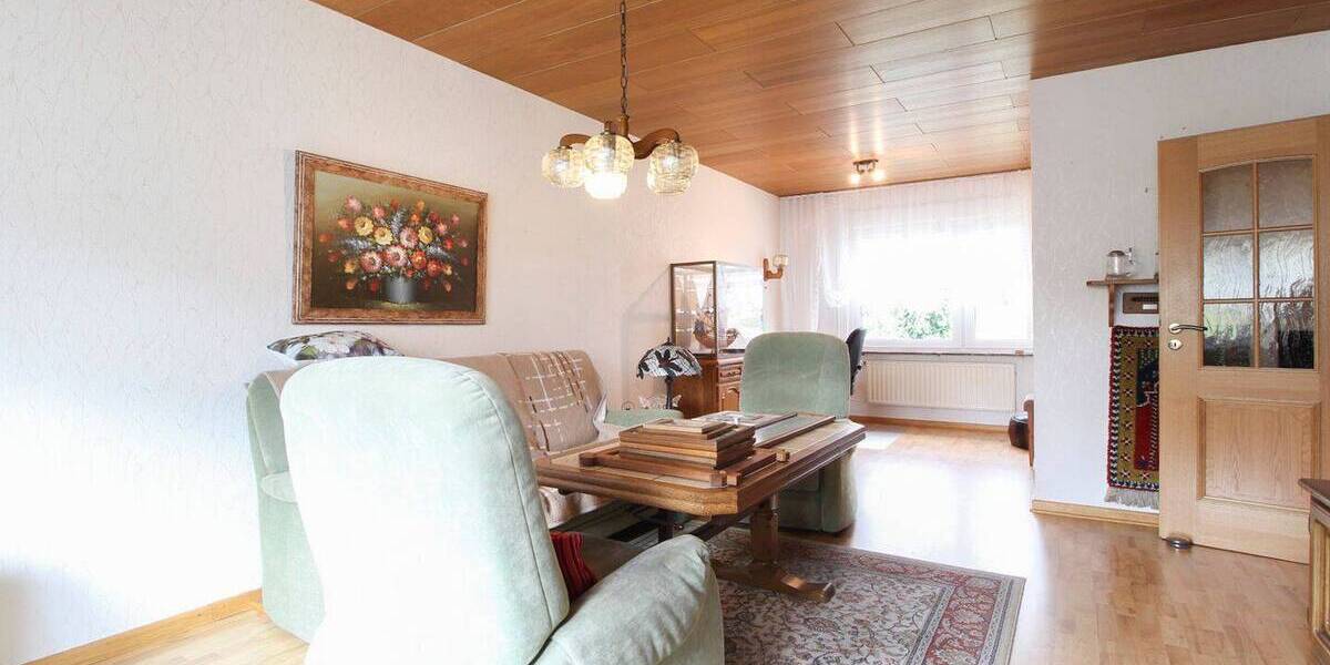 Einfamilienhaus Bad Driburg Siebenstern - 7 Zimmer, 139 m&sup2;, 175.000&euro; | Angebot:26275613