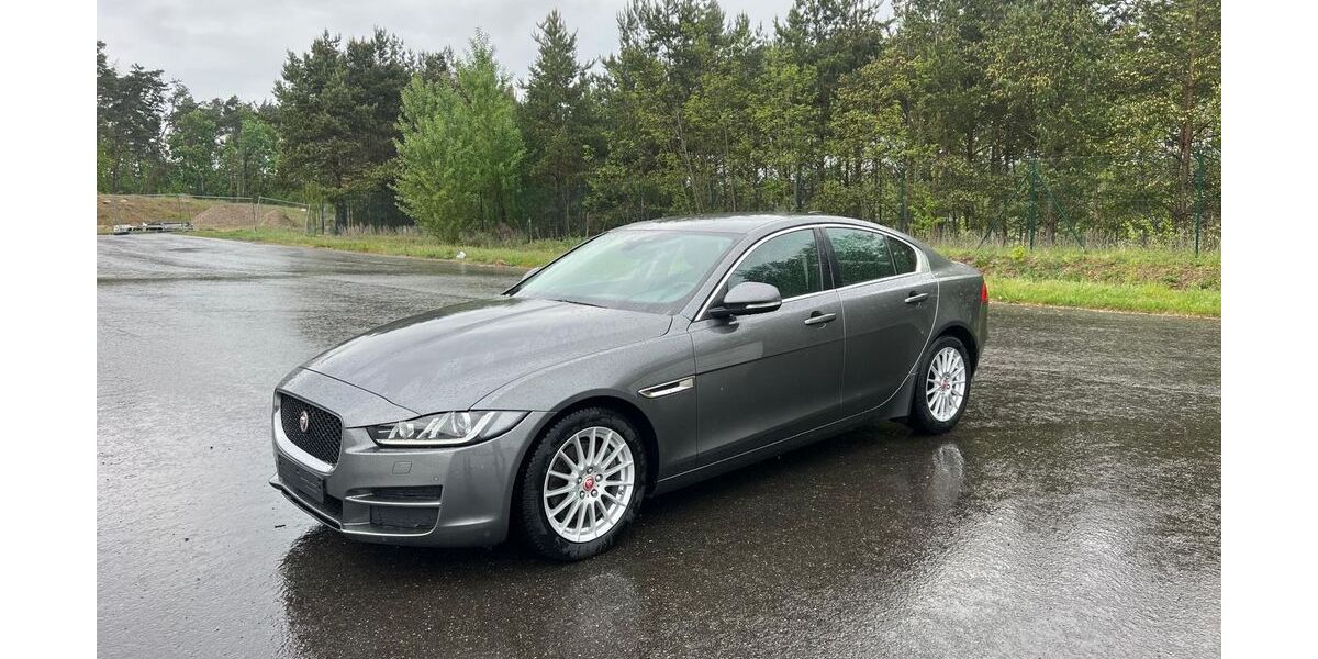 Jaguar XE 165.000 km 9.800 &euro; Berlin 12347