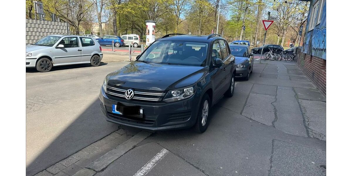 VW Tiguan 74.063 km 13.999 &euro; Hannover 30161