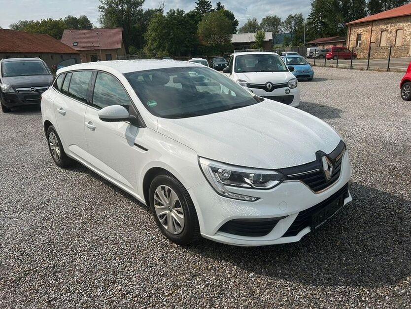 Renault Megane 59.000 km 9.800 € Derenburg 38895