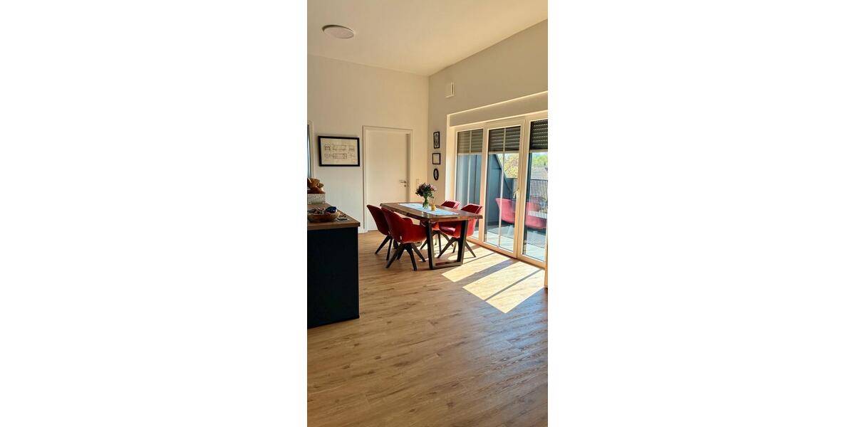 Dachgeschoßwohnung Moormerland - 4 Zimmer, 100 m&sup2;, 1.190&euro; | Angebot:26327513