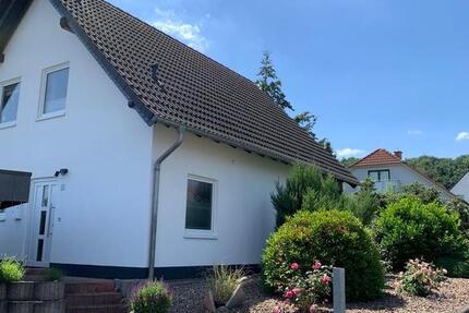 Haus Bad Arolsen - 4 Zimmer, 115 m&sup2;, 1.250&euro; | Angebot:25310410