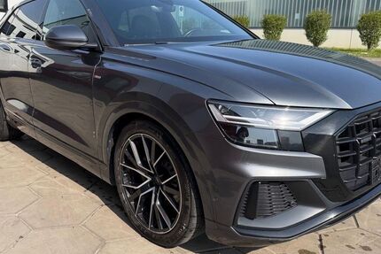 Audi Q8 188.570 km 36.700 &euro; Hilden 40721