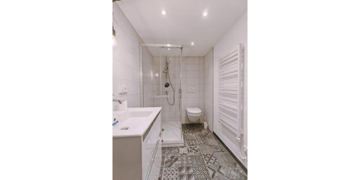 Einfamilienhaus Berg - 5 Zimmer, 130 m&sup2;, 4.250&euro; | Angebot:24715178