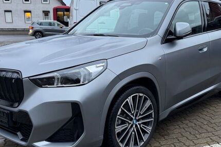 BMW iX1 19.850 km 44.500 &euro; Braunschweig-Rühme 38112