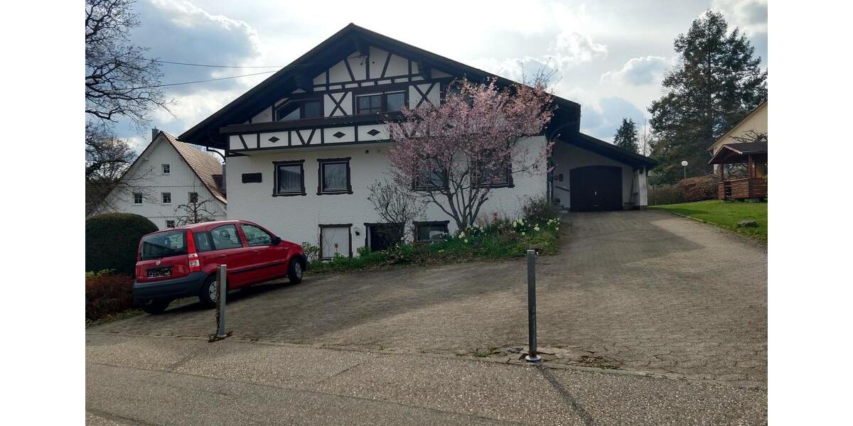 Erdgeschoßwohnung Karlsruhe Südstadt - 5 Zimmer, 138 m&sup2;, 1.240&euro; | Angebot:26648301